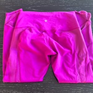 Lululemon wunder tight with mesh detailing